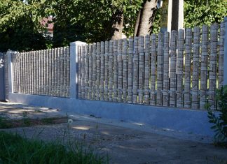 Şipcă metalică şi alte materiale pentru garduri